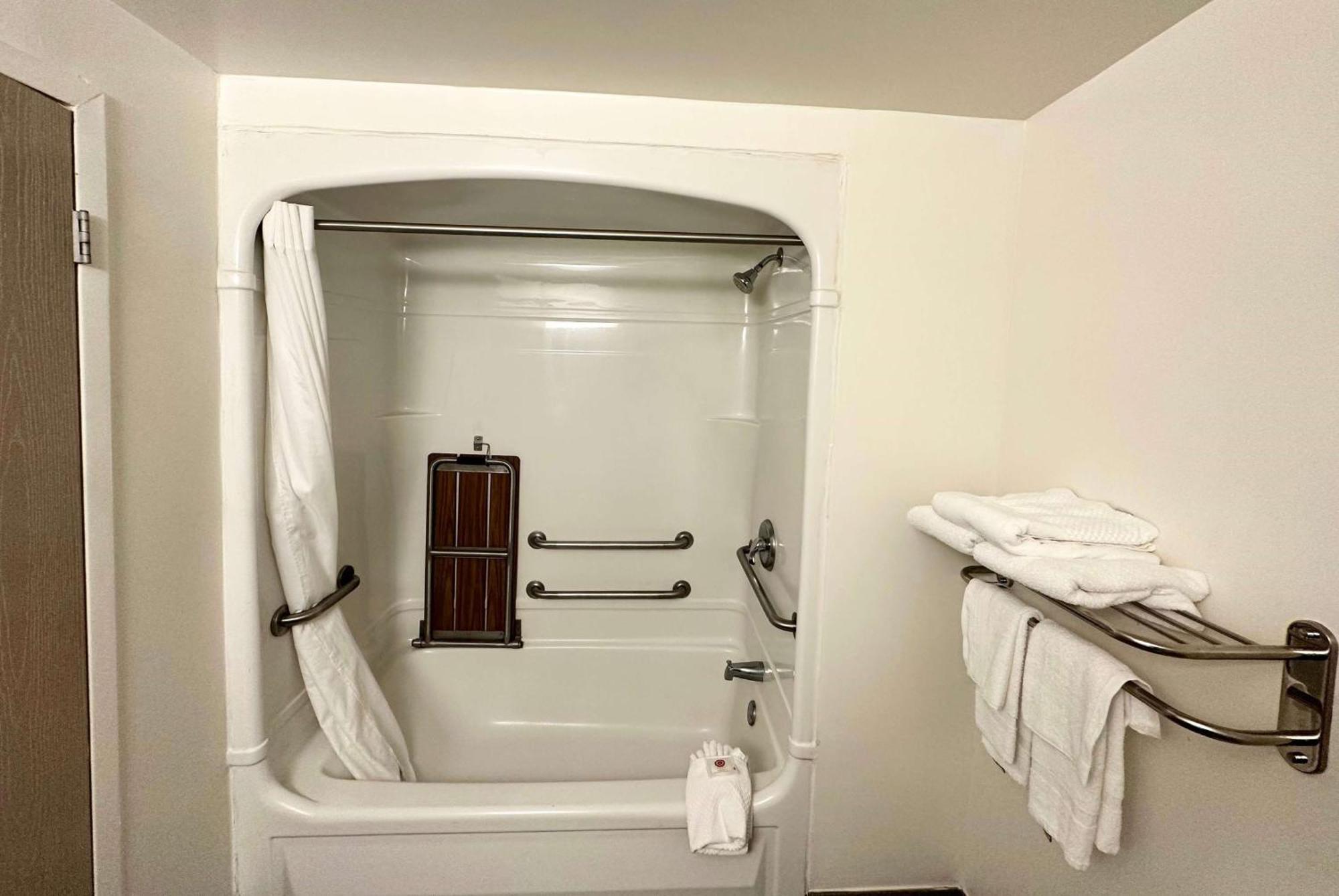Ramada By Wyndham Lithia Springs Atlanta Hotel Ngoại thất bức ảnh