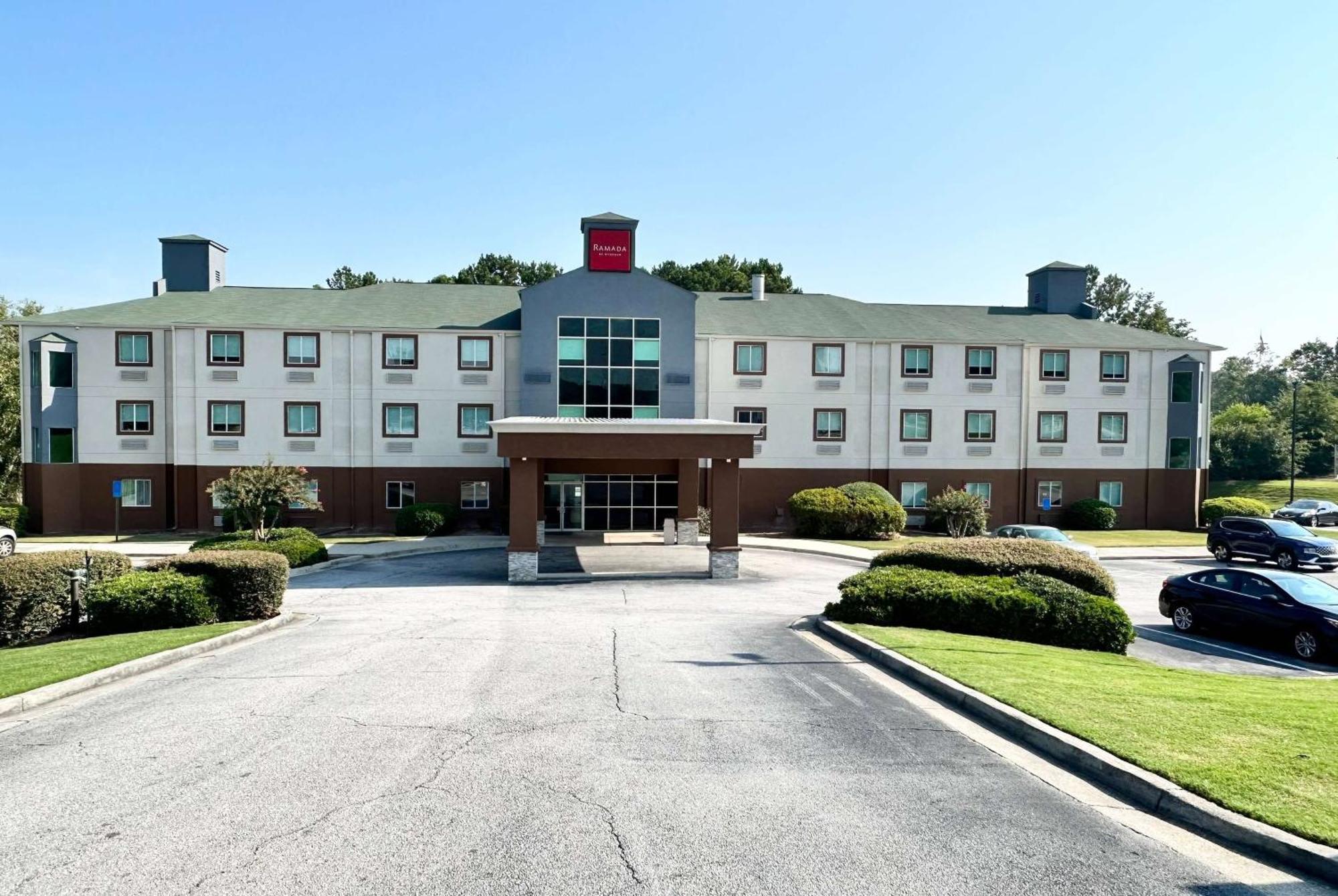 Ramada By Wyndham Lithia Springs Atlanta Hotel Ngoại thất bức ảnh